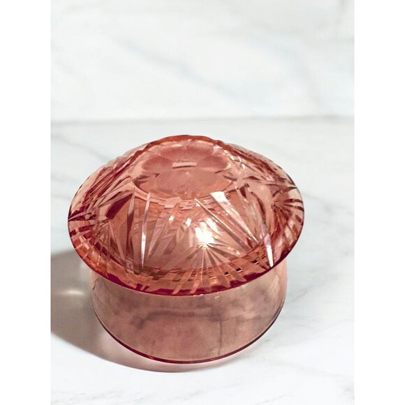 Vintage Pink Depression Glass Lidded Bowl With Starburst Pattern - Picture 6 of 7